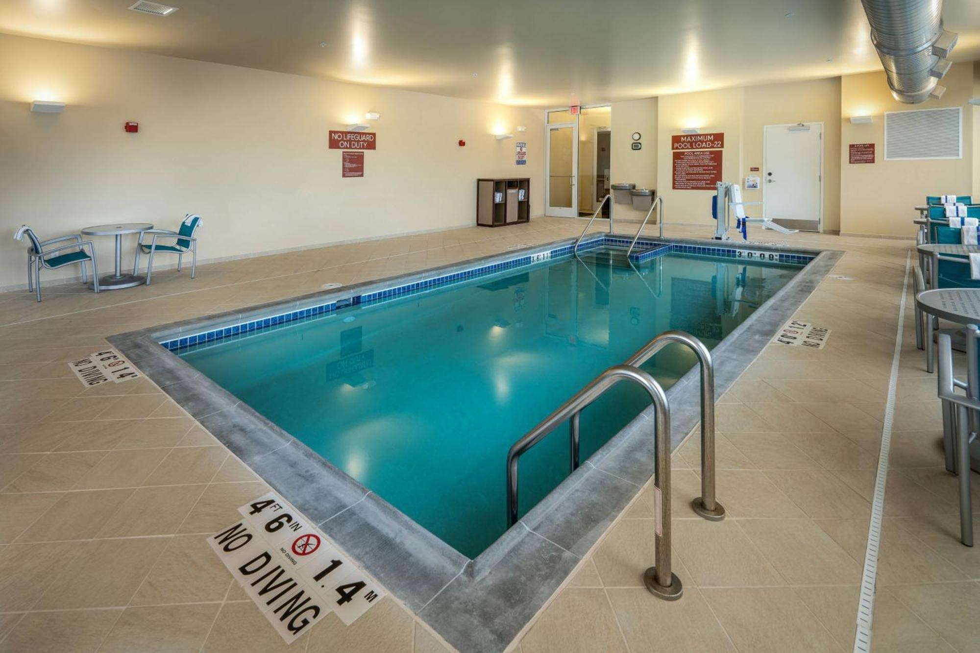Towneplace Suites By Marriott Milwaukee Oak Creek Eksteriør bilde