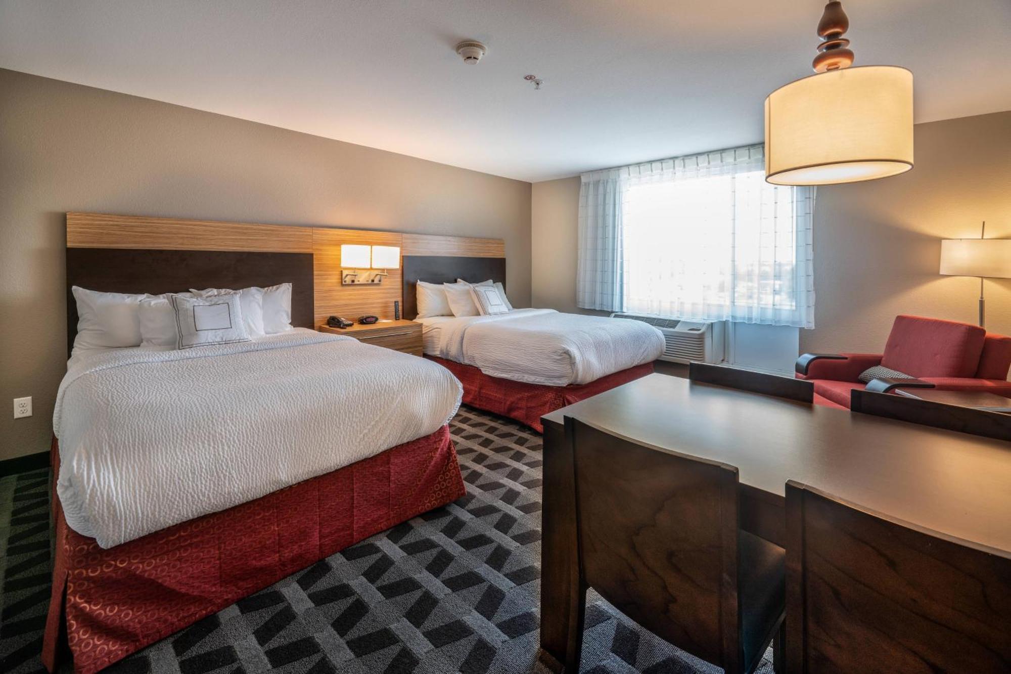 Towneplace Suites By Marriott Milwaukee Oak Creek Eksteriør bilde