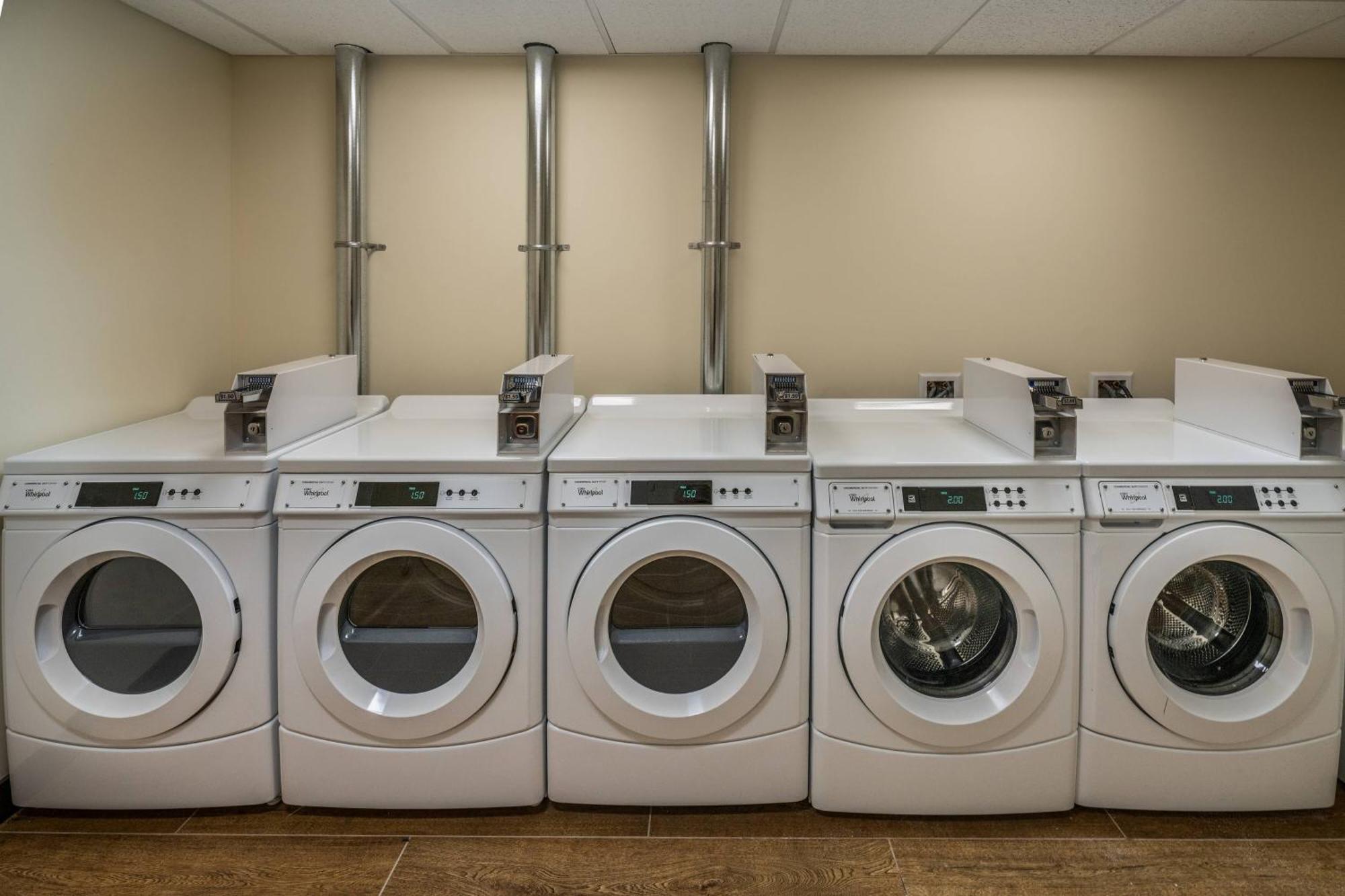 Towneplace Suites By Marriott Milwaukee Oak Creek Eksteriør bilde