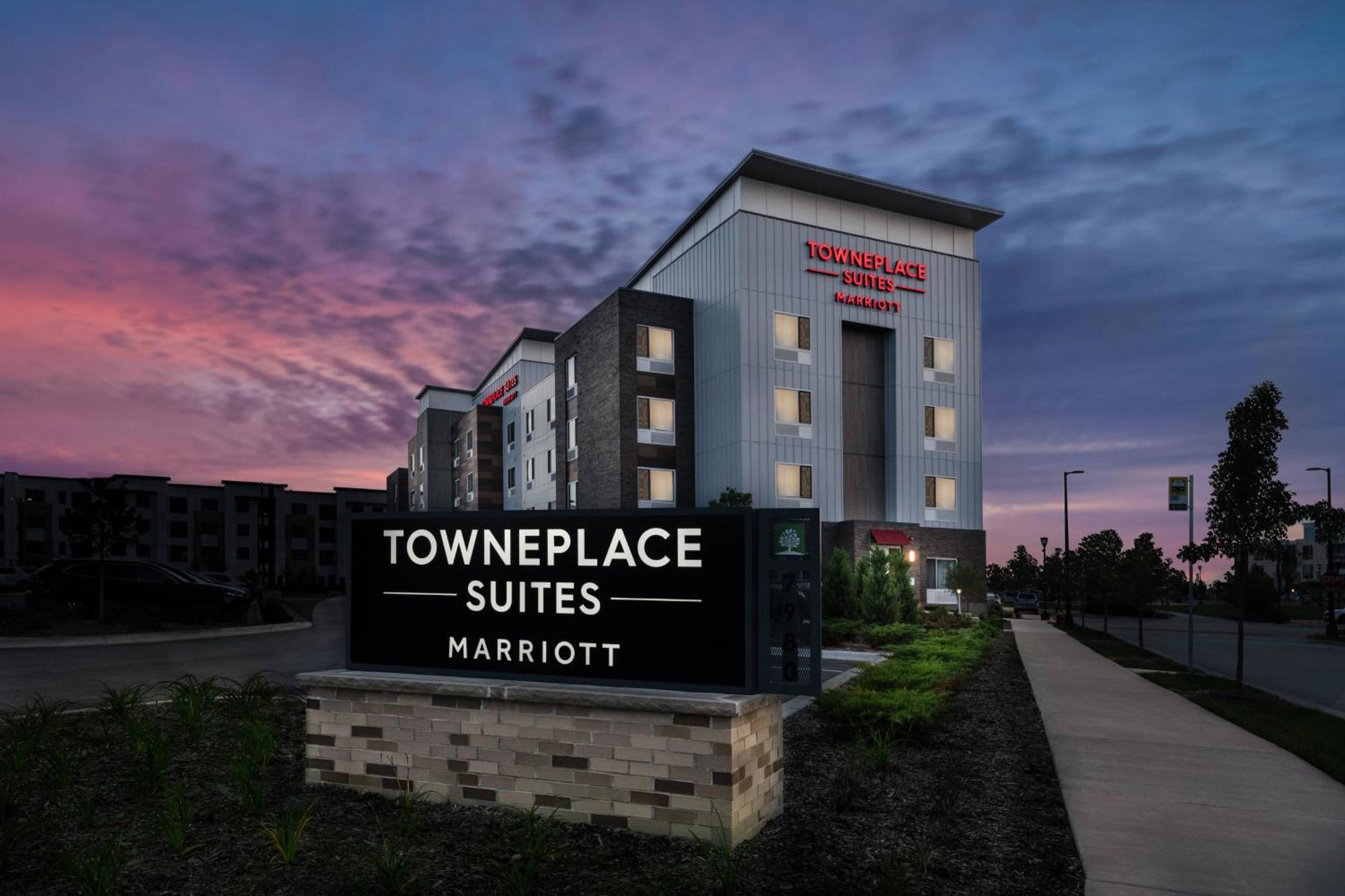 Towneplace Suites By Marriott Milwaukee Oak Creek Eksteriør bilde