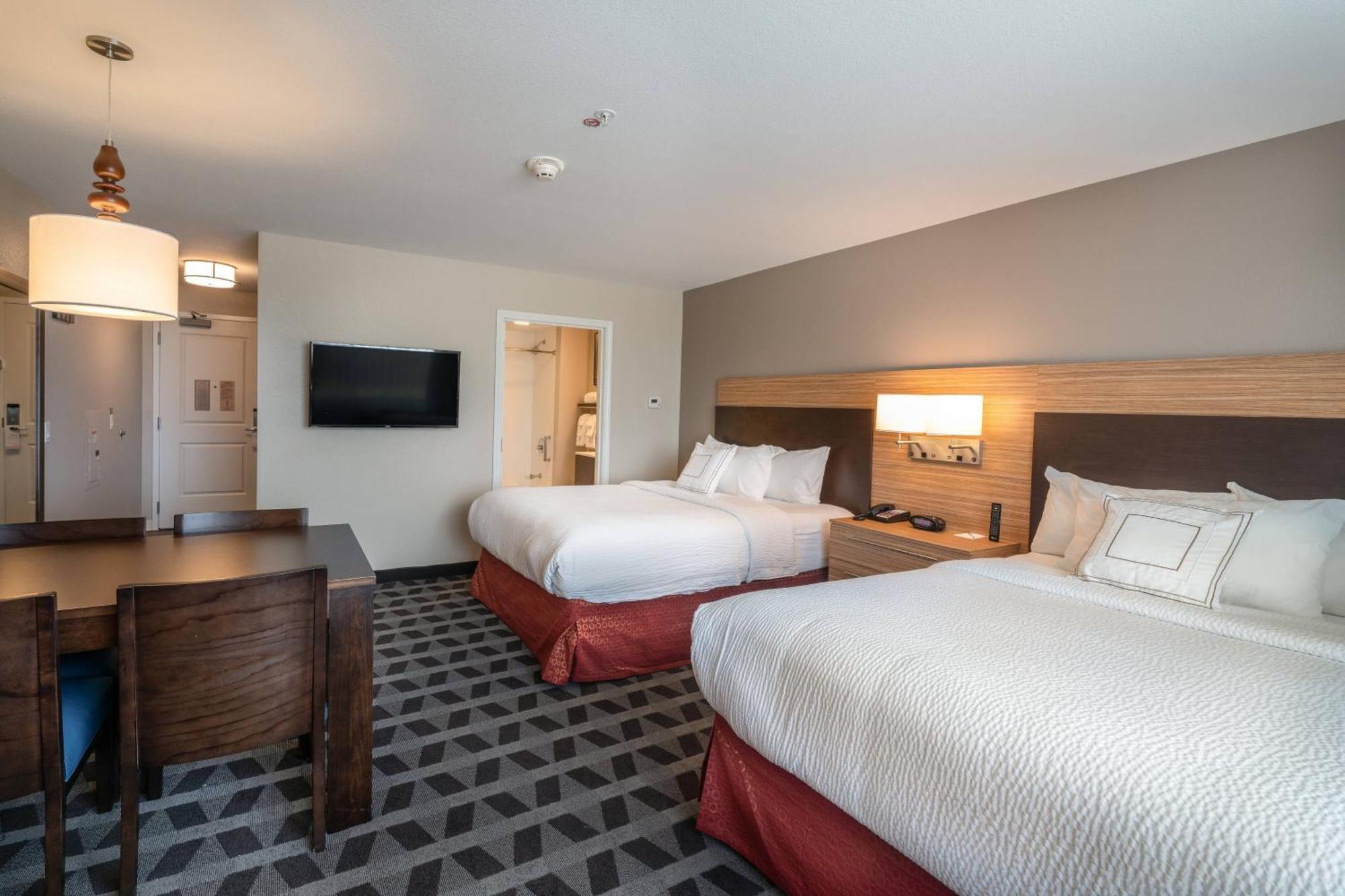 Towneplace Suites By Marriott Milwaukee Oak Creek Eksteriør bilde