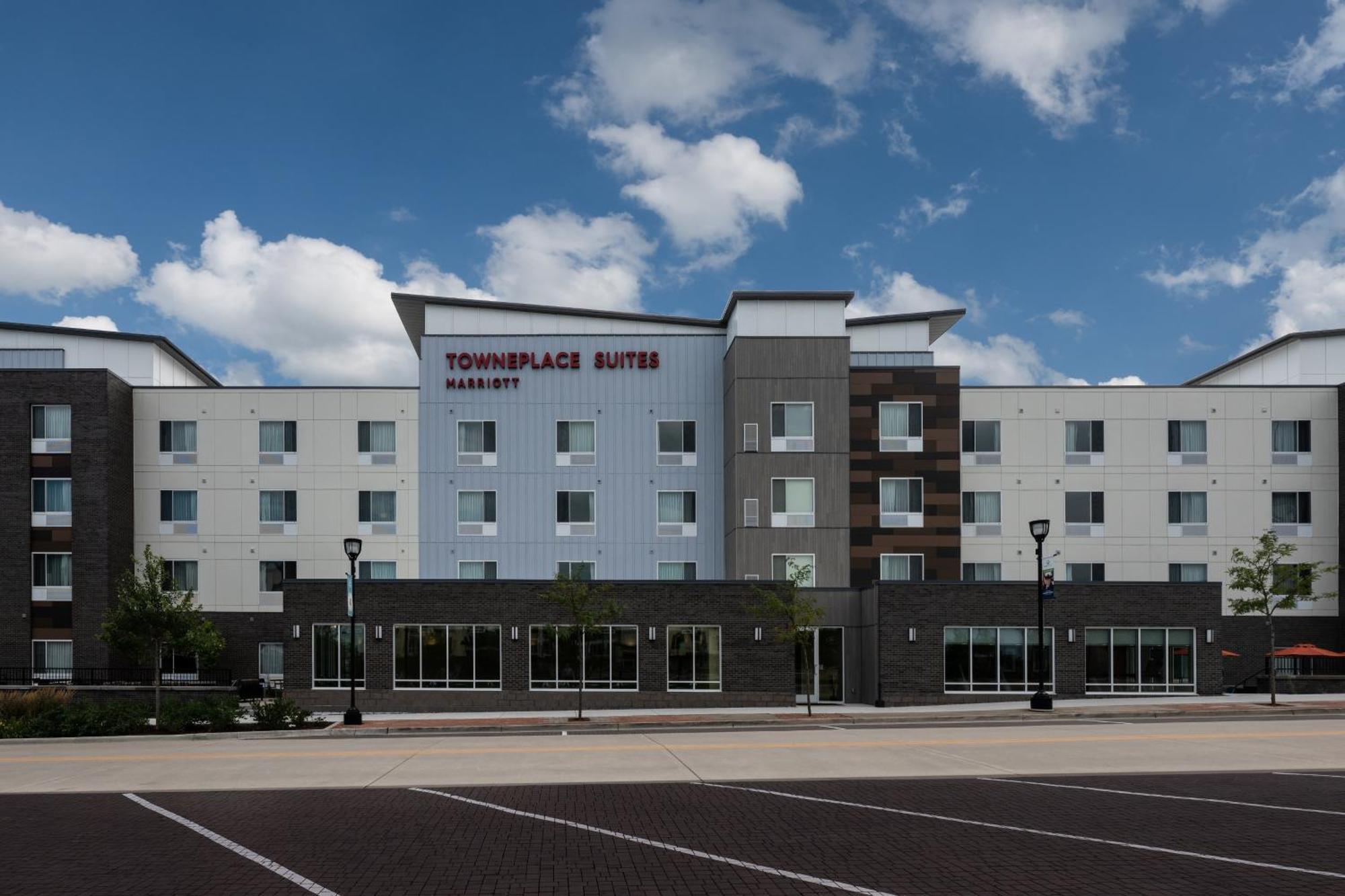 Towneplace Suites By Marriott Milwaukee Oak Creek Eksteriør bilde